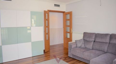 Photo 3 of Flat for rent in Calle Perdón, 2, Teso de la Feria - Arrabal, Salamanca Capital