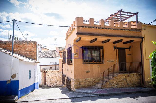 Casa-chalet en Venta en Publica en Villar de Olalla