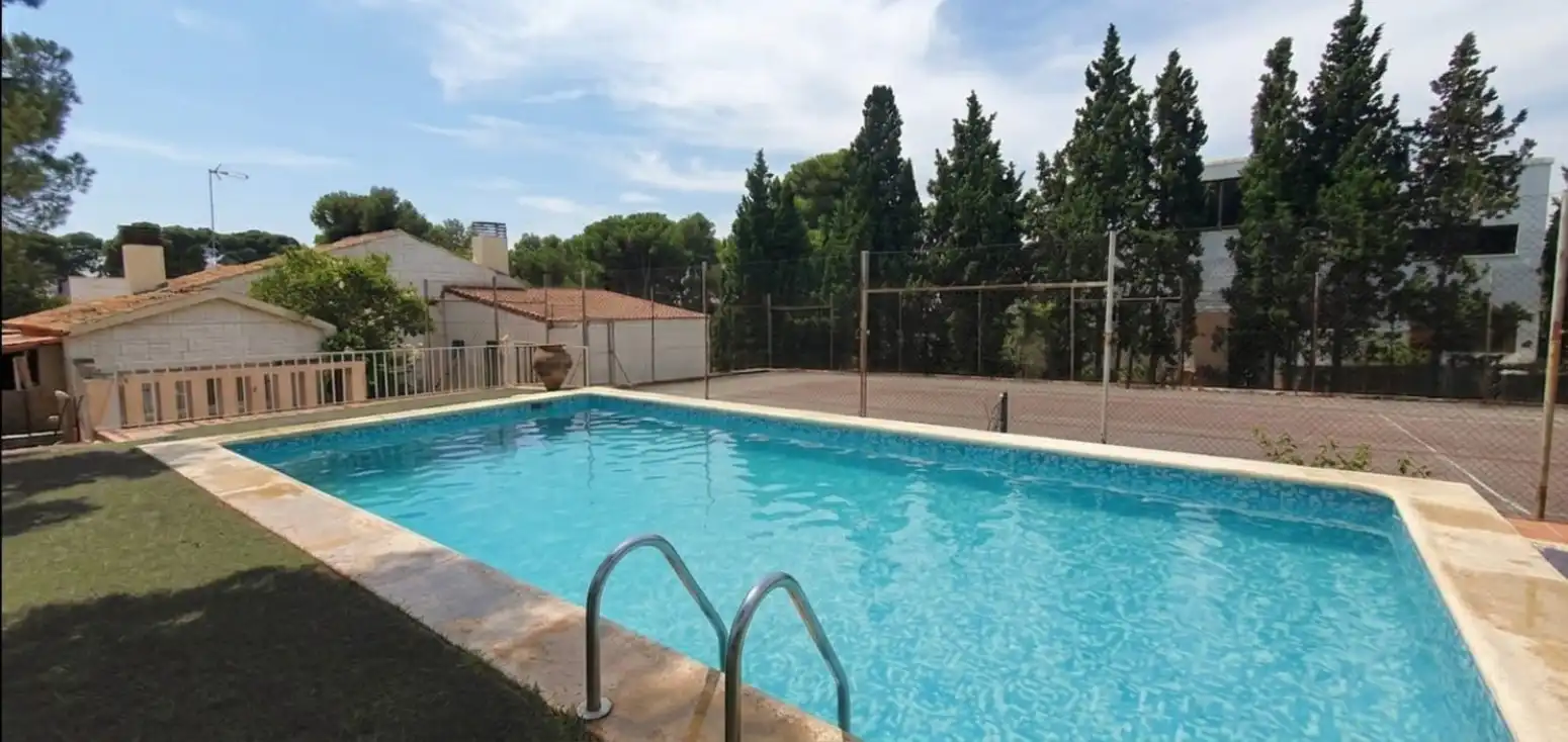 Swimming pool of Houses for rent in Puçol  with Heating, Private garden and Terrace