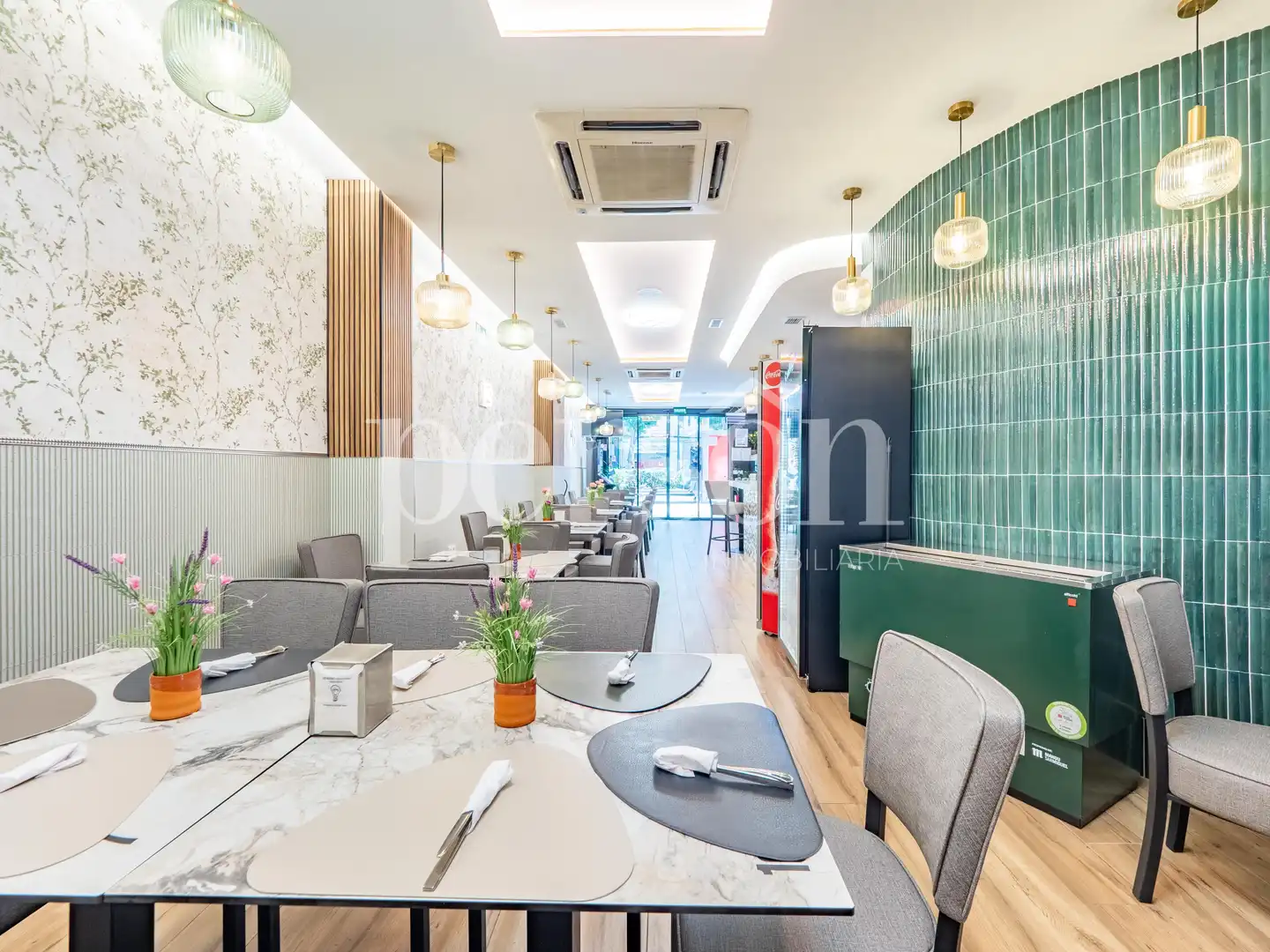 Business premises for transfer in L'Eixample, imagen 8