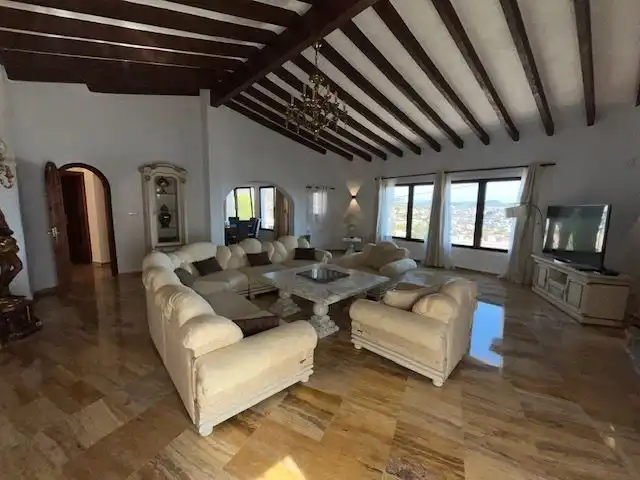 Casa con piscina en venta en Maryvilla, imagen 12