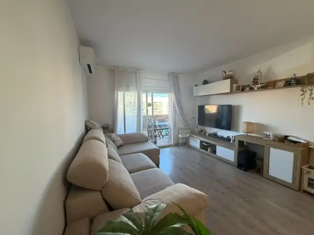 Piso con terraza en venta en Passeig del Camp del Roure 871L, imagen 5