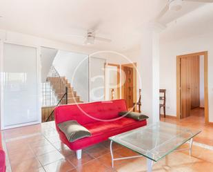 Sala d'estar de Casa o xalet en venda en Torres Torres amb Aire condicionat, Calefacció i Jardí privat