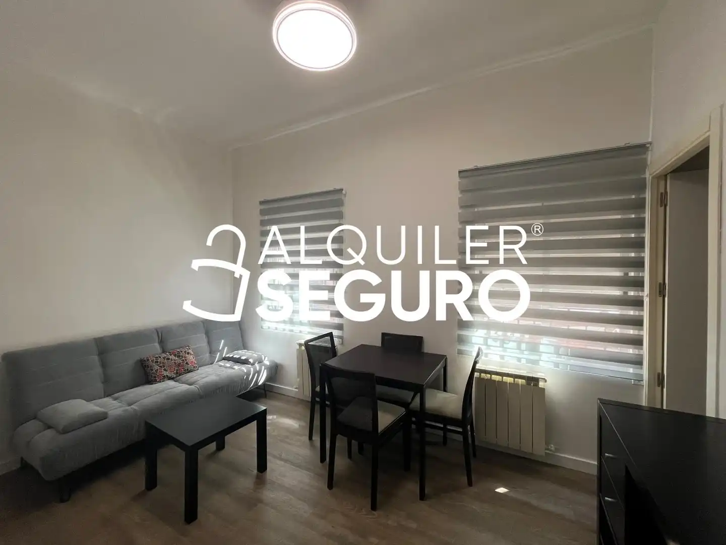 Living room of Flat for rent in Madrid  with Heating and Furnished