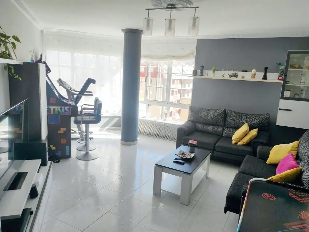 Sala de estar de Piso en venta en Cedeira