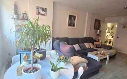 Living room of Flat for sale in Fuenlabrada  with Air Conditioner, Heating and Terrace