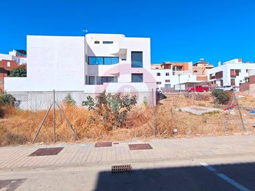 Terreny residencial en venda a Arrabal Arroyo Romeral 64