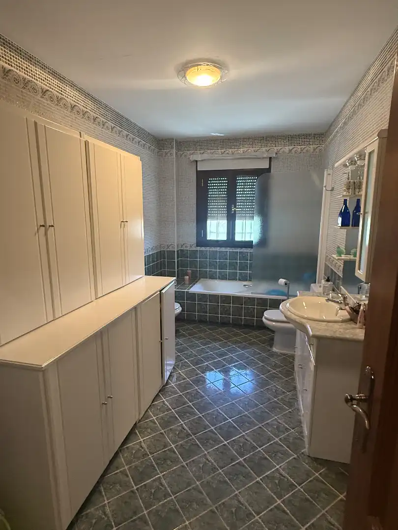 Baño de Casa o chalet en venta en Magán con Aire acondicionado, Calefacción y Jardín privado