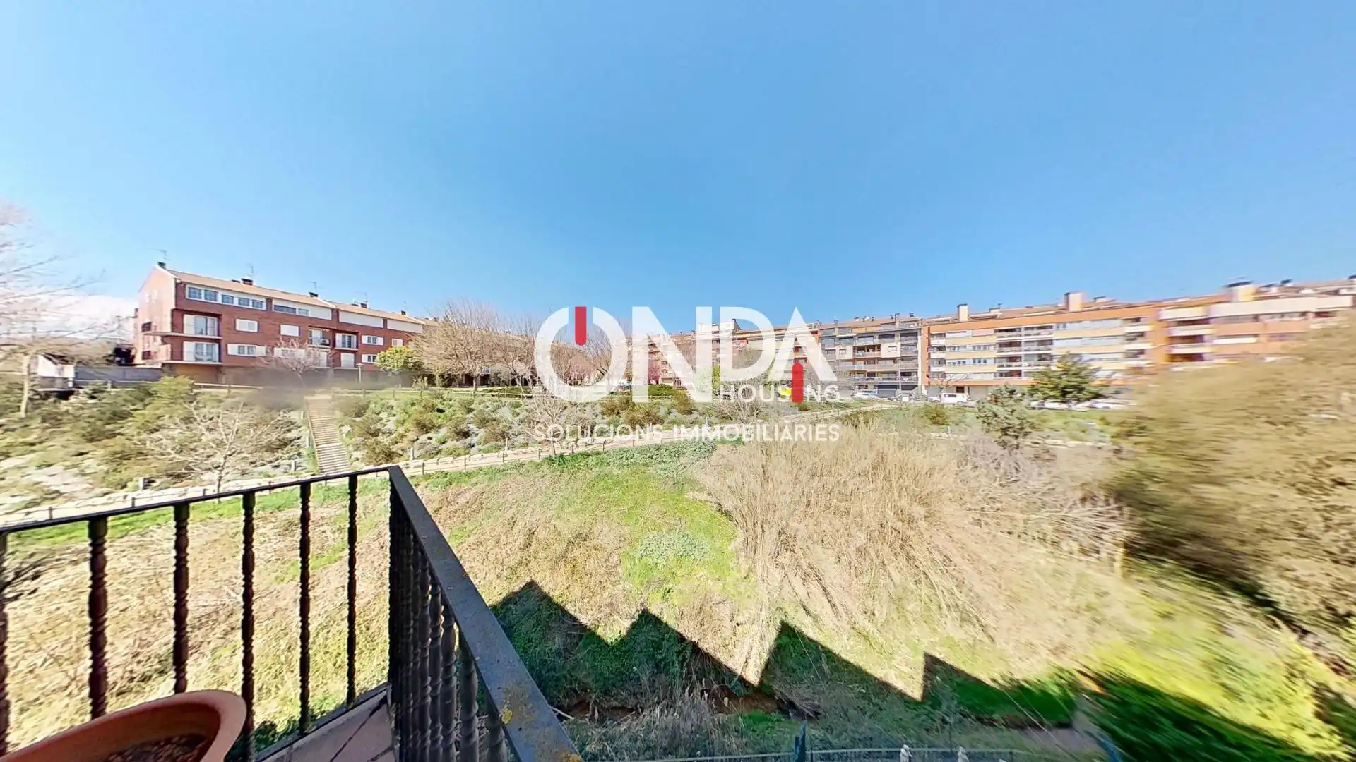 Casa adosada en venta en Tremp con Calefacción, Terraza y Trastero