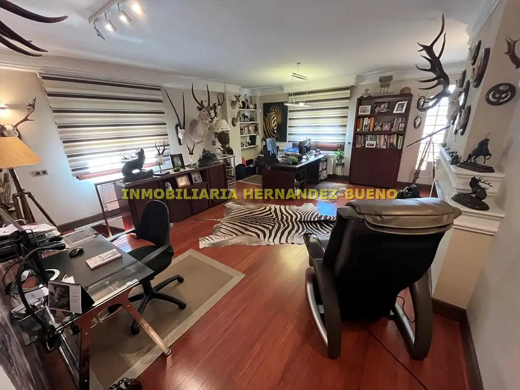 Casa o chalet en venta en Carbajosa de la Sagrada con Aire acondicionado, Calefacción y Jardín privado