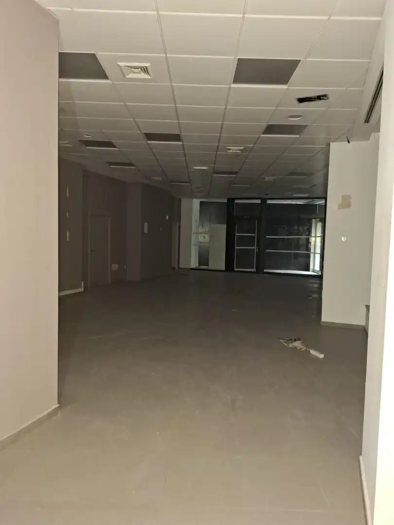 Gewerbefläche zum Verkauf in Calle Mauricio Legendre. 4-5, imagen 10
