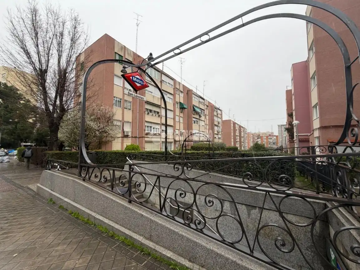 Vista exterior de Piso en venta en Madrid con Aire acondicionado, Calefacción y Terraza
