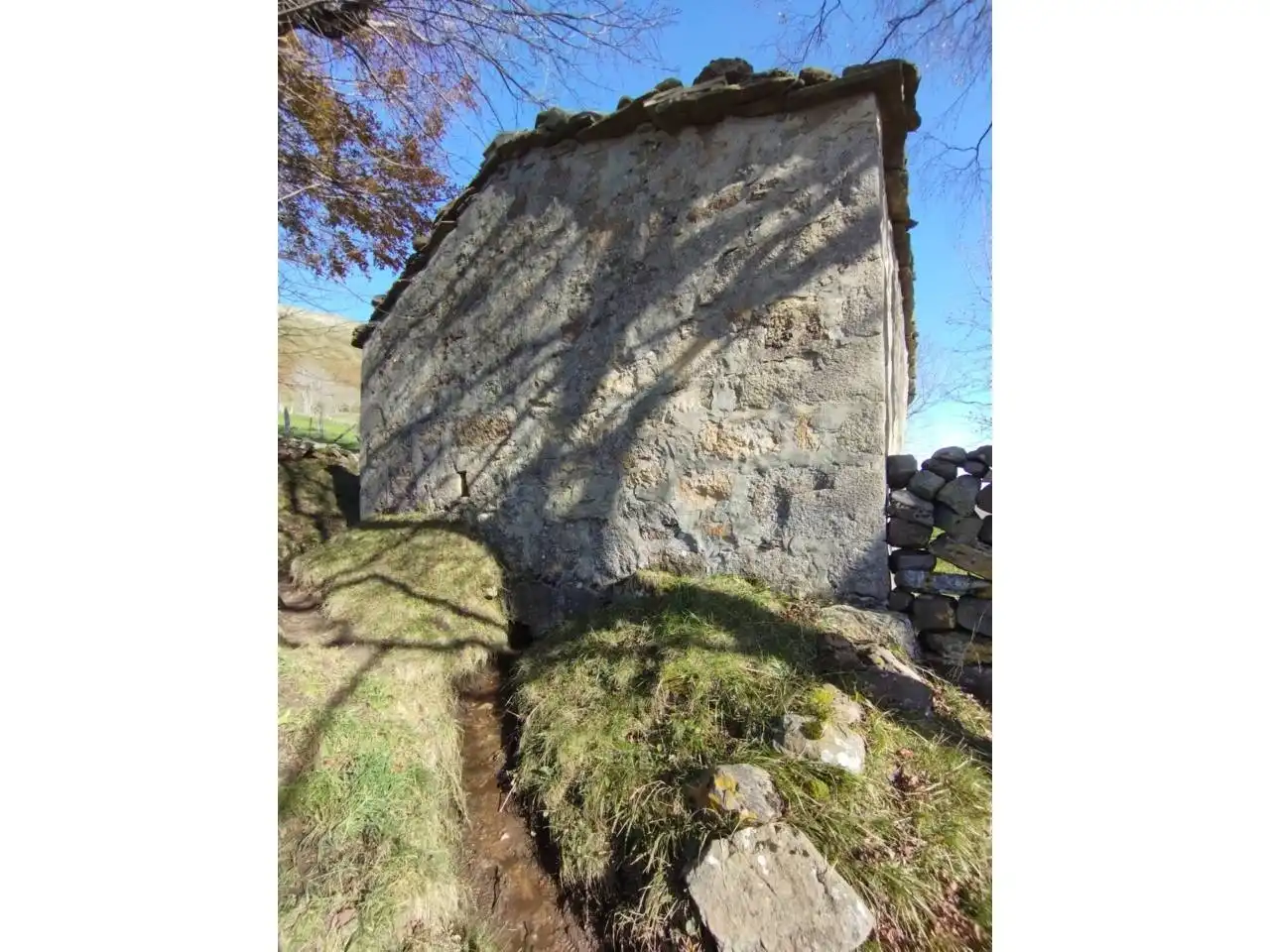 Casa con giardino in vendita a Lugar Trueba 196, imagen 4