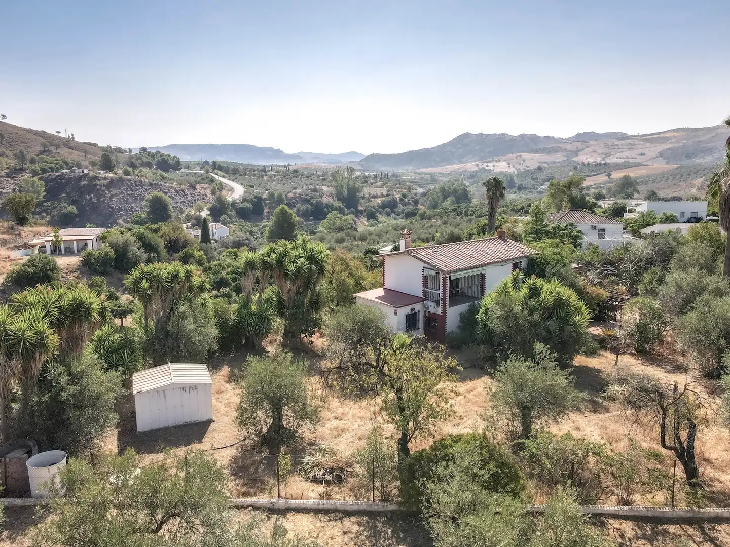 Vista exterior de Casa o xalet en venda en Casarabonela amb Jardí privat