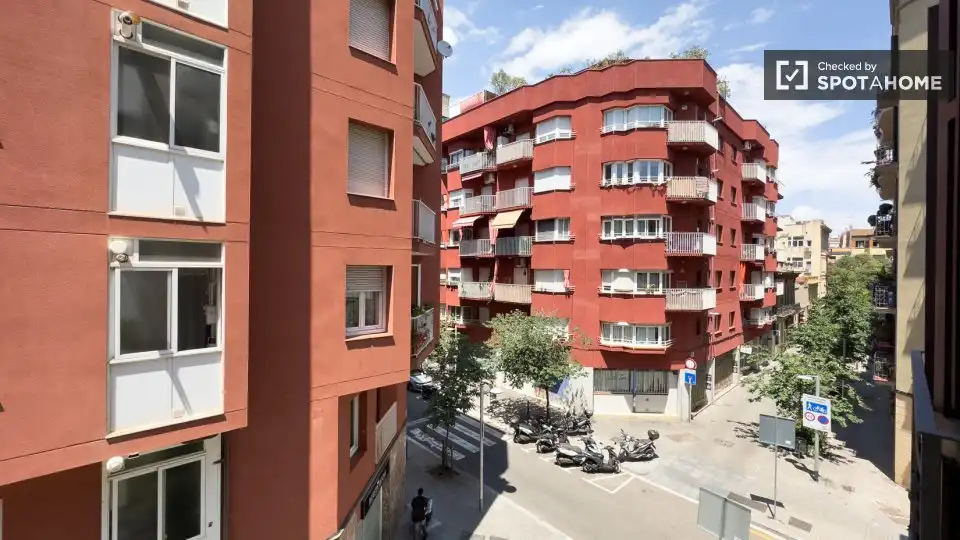 Vista exterior de Pis de lloguer en Barcelona amb Aire condicionat, Calefacció i Moblat