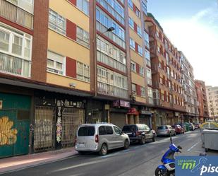 Exterior view of Flat for sale in Valladolid Capital  with Heating, Parquet flooring and Terrace