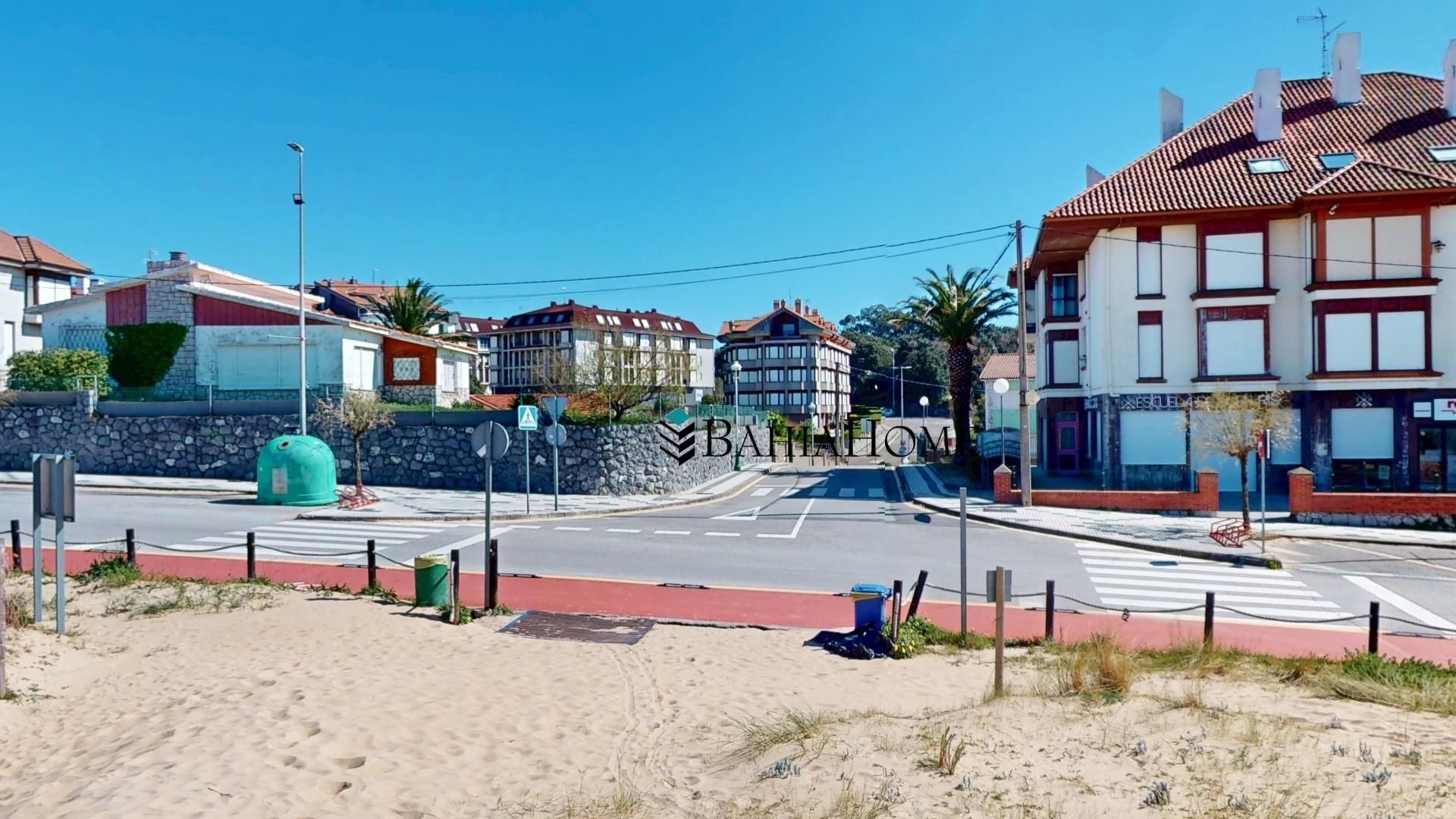 Vista exterior de Pis en venda en Noja amb Terrassa i Traster