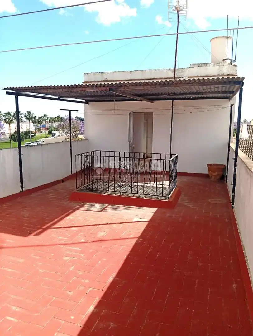 Terraza de Casa adosada en venta en Coria del Río