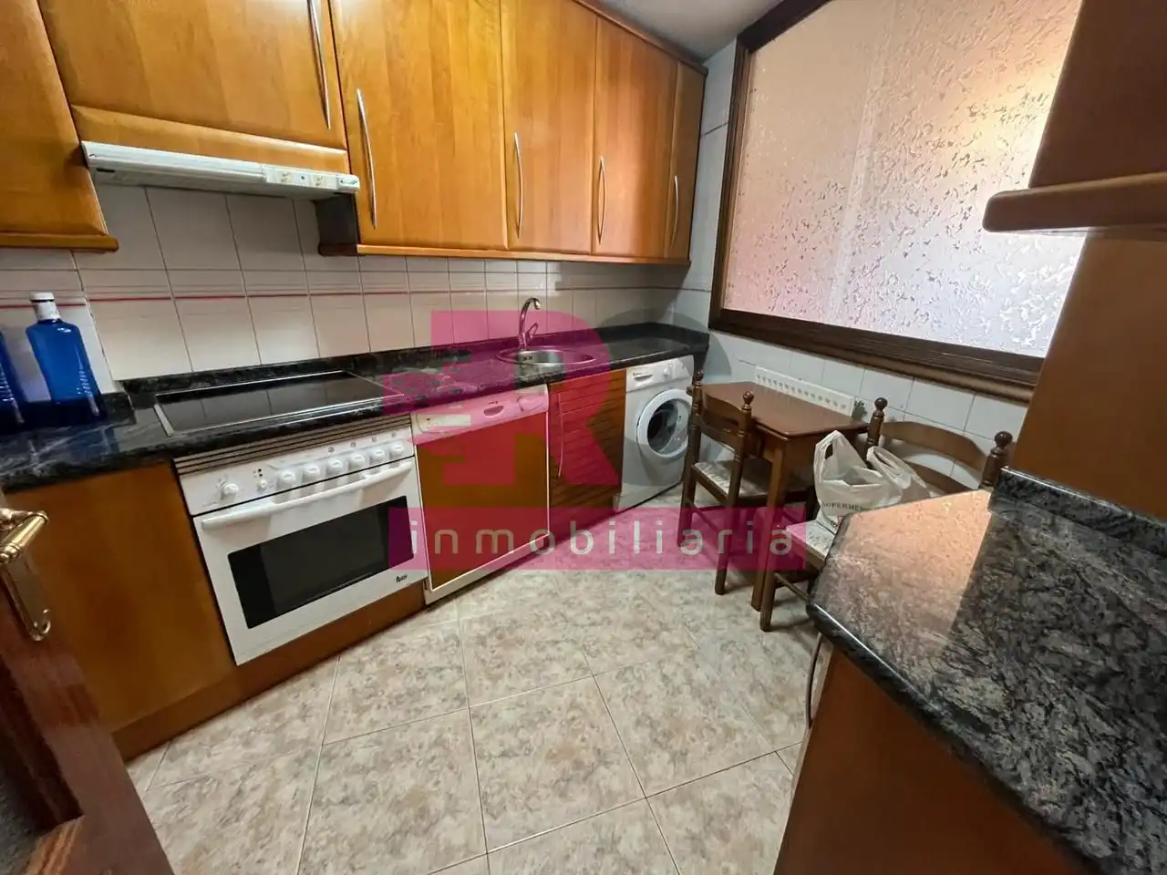 Cocina de Piso en venta en Salamanca con Calefacción y Parquet