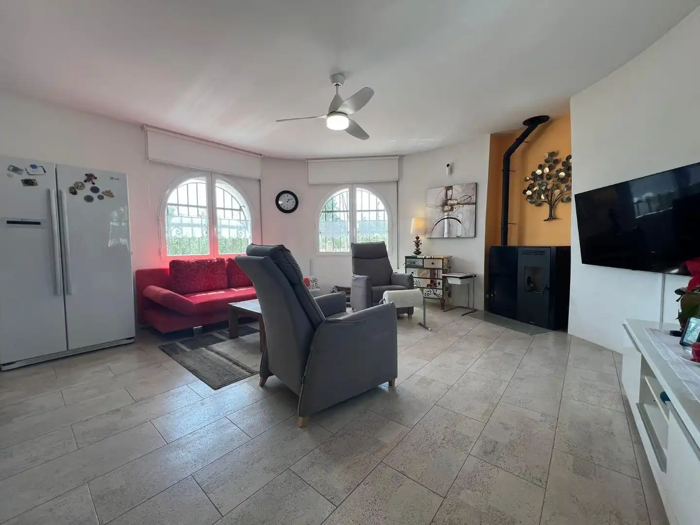 Sala d'estar de Finca rústica en venda en L'Ampolla amb Aire condicionat, Jardí privat i Terrassa