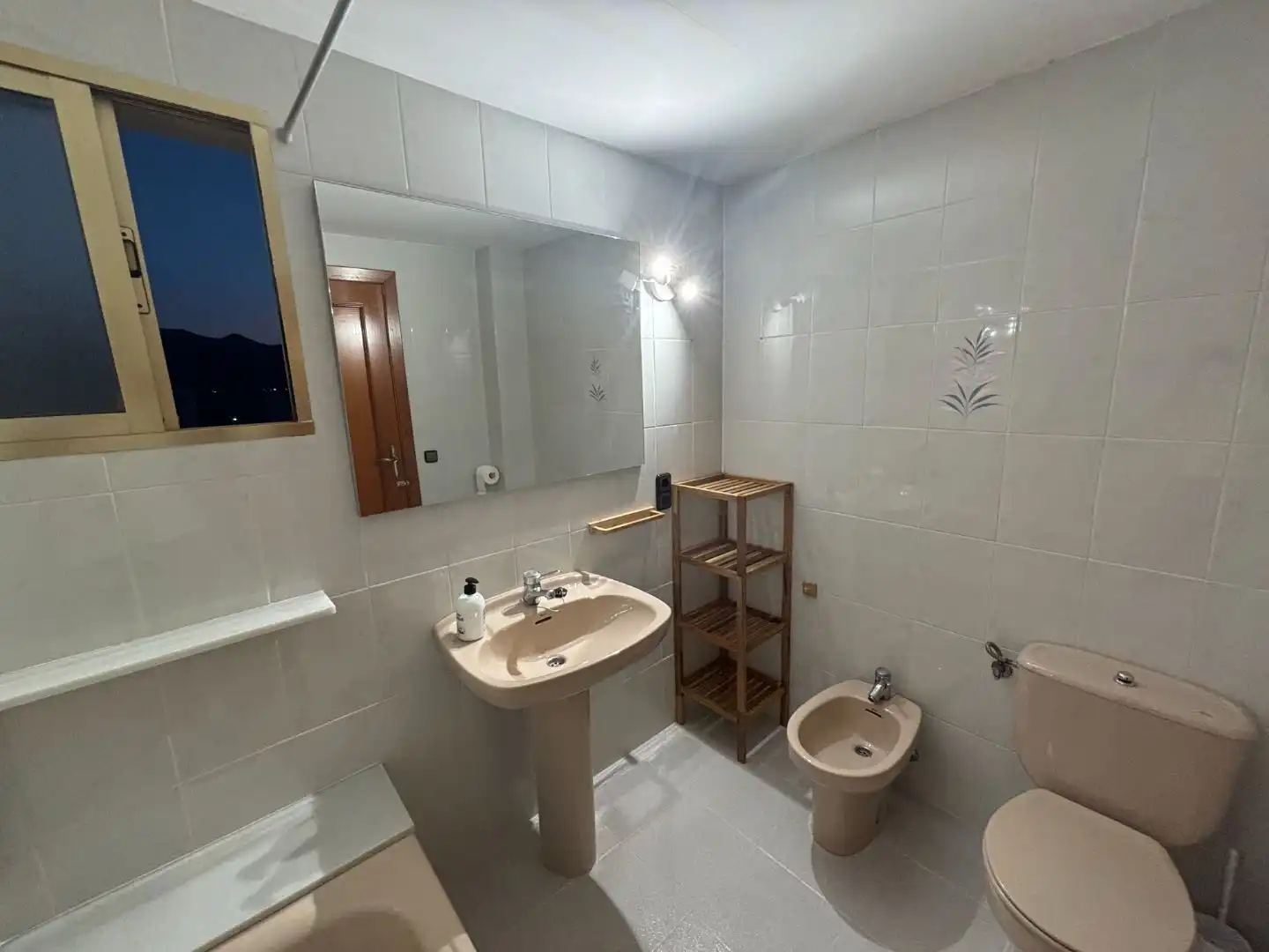 Appartamento con piscina in affitto a Avinguda Borrons 6, imagen 18