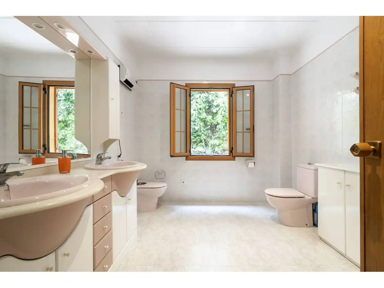 Bathroom of Houses for sale in Cullera  with Air Conditioner and Terrace