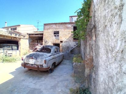 Aparcament de Casa o xalet en venda en Les Cabanyes