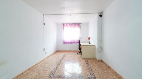 Foto 3 de Casa adosada en venta en San Alberto - La Alcubilla - Florisol, Málaga Capital