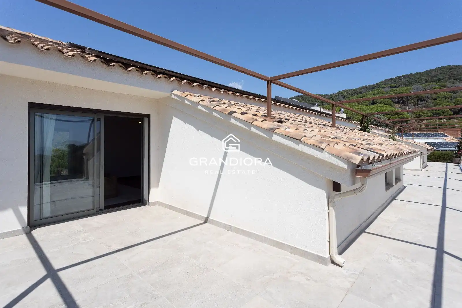 Terrace of Houses for rent in Cabrils  with Air Conditioner, Heating and Storage room