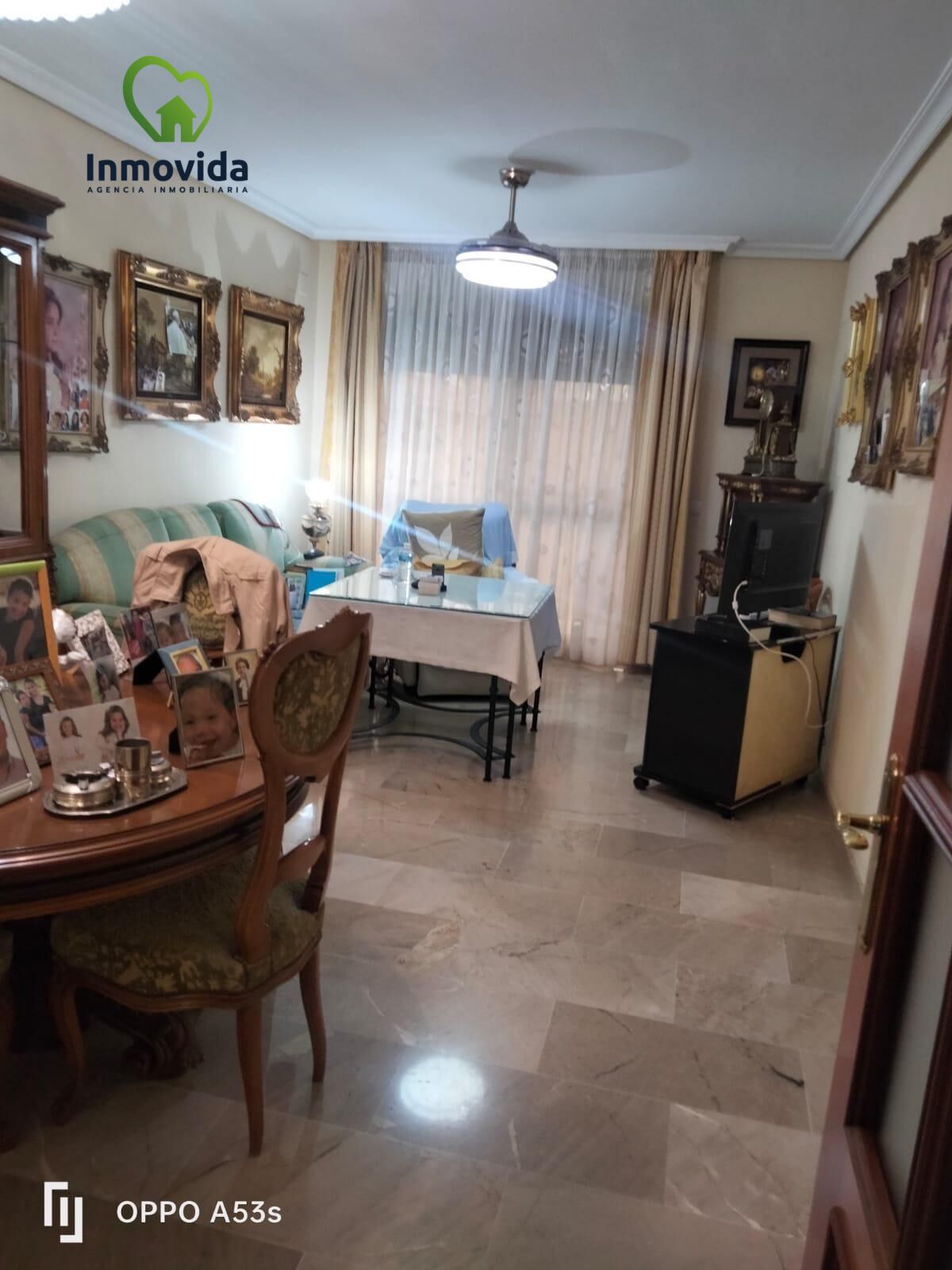 Sala de estar de Piso en venta en  Córdoba Capital con Aire acondicionado, Terraza y Trastero