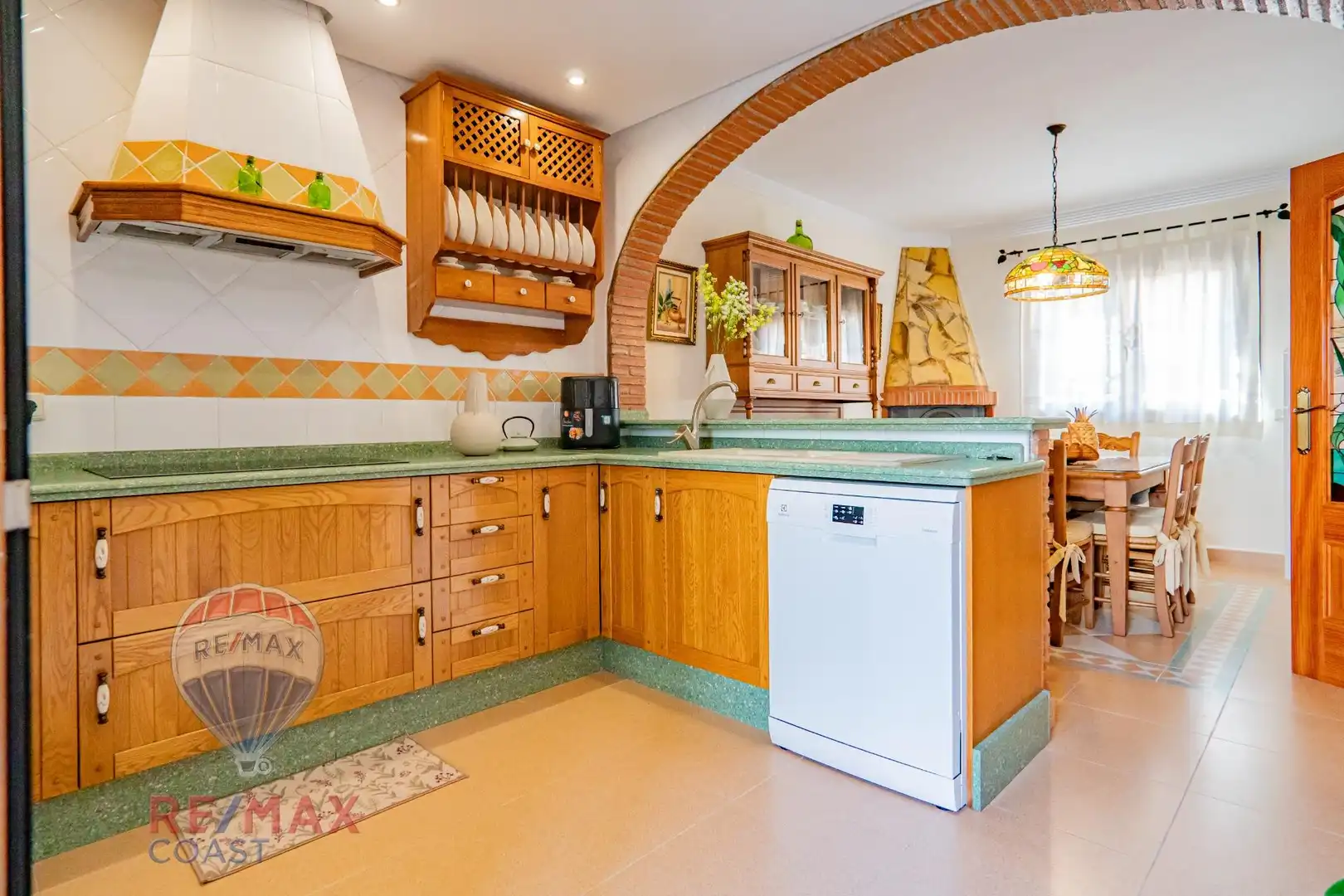 Cocina de Casa o chalet en venta en Cártama con Aire acondicionado, Calefacción y Jardín privado