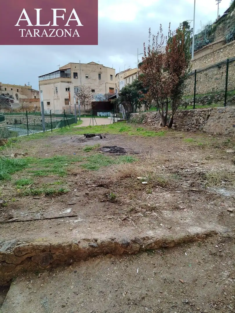 Local comercial en alquiler en Tarazona, imagen 2