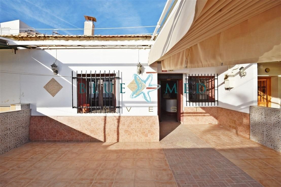 Exterior view of Premises for sale in Mazarrón  with Furnished