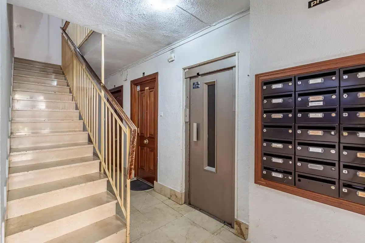 Piso en venta en Granada con Terraza
