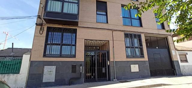 Garaje en Venta en COSMOS en Valdeacederas