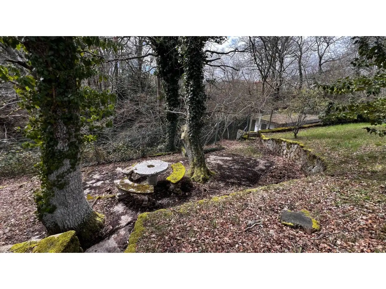 Casa o xalet en venda en Merindad de Montija amb Calefacció, Jardí privat i Parquet