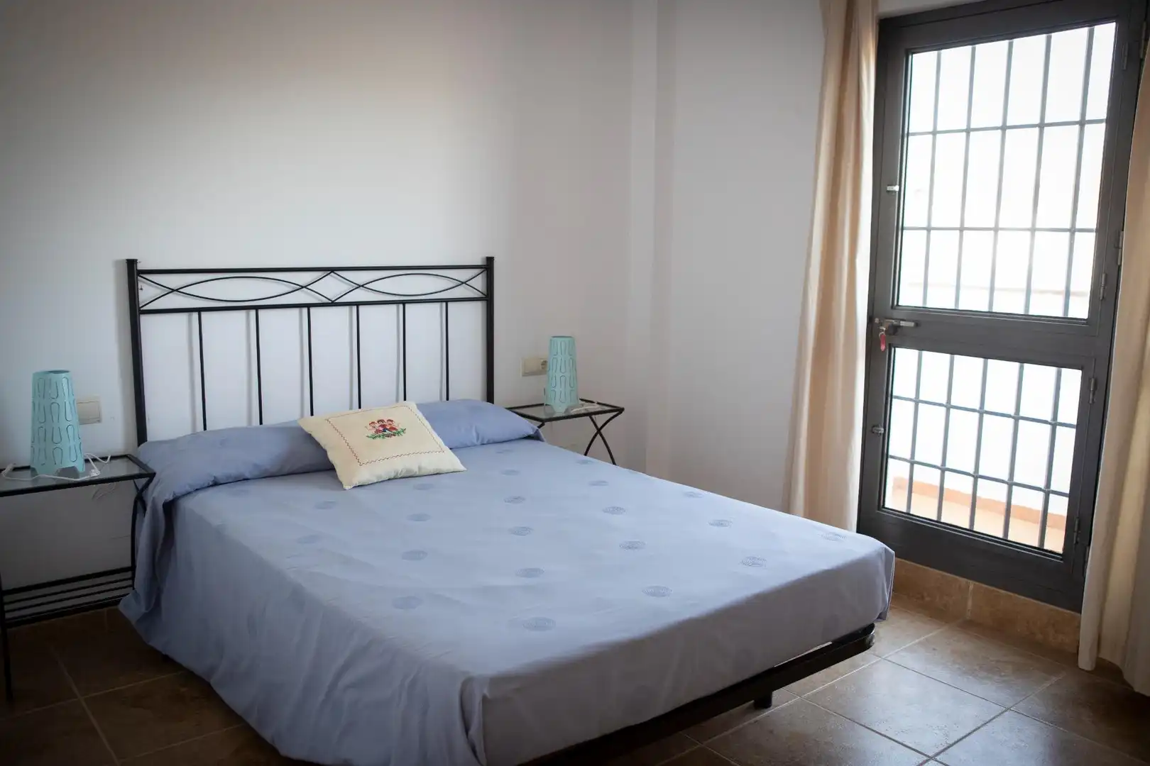 Habitación de Casa o chalet en venta en Villanueva del Rosario con Aire acondicionado, Calefacción y Jardín privado