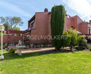 Exterior view of House or chalet for sale in Las Rozas de Madrid  with Air Conditioner, Terrace and Swimming Pool