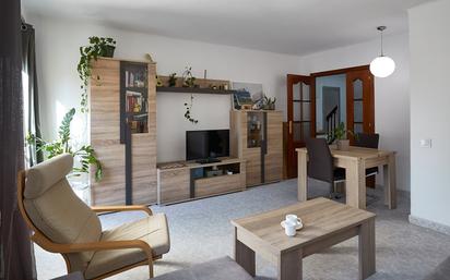 Living room of Flat to rent in  Barcelona Capital  with Parquet flooring, Terrace and Storage room