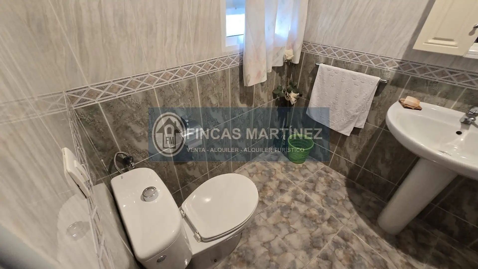 Bathroom of Houses for sale in Castilléjar