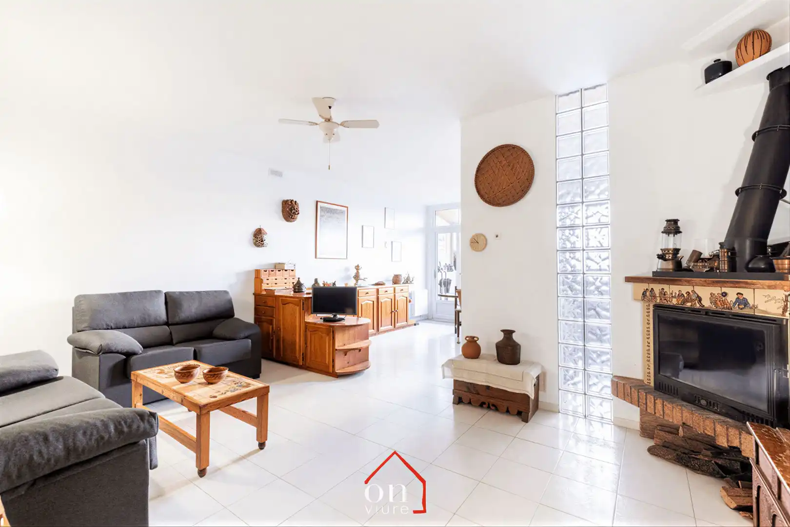 Sala de estar de Piso en venta en Terrassa con Calefacción, Horno y Internet