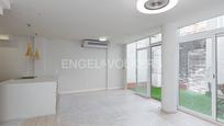 Sala d'estar de Apartament en venda en L'Hospitalet de Llobregat amb Aire condicionat, Calefacció i Jardí privat