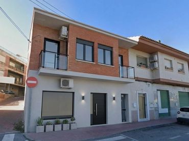 House with balcony for sale in Avenida Avenida Constitución
