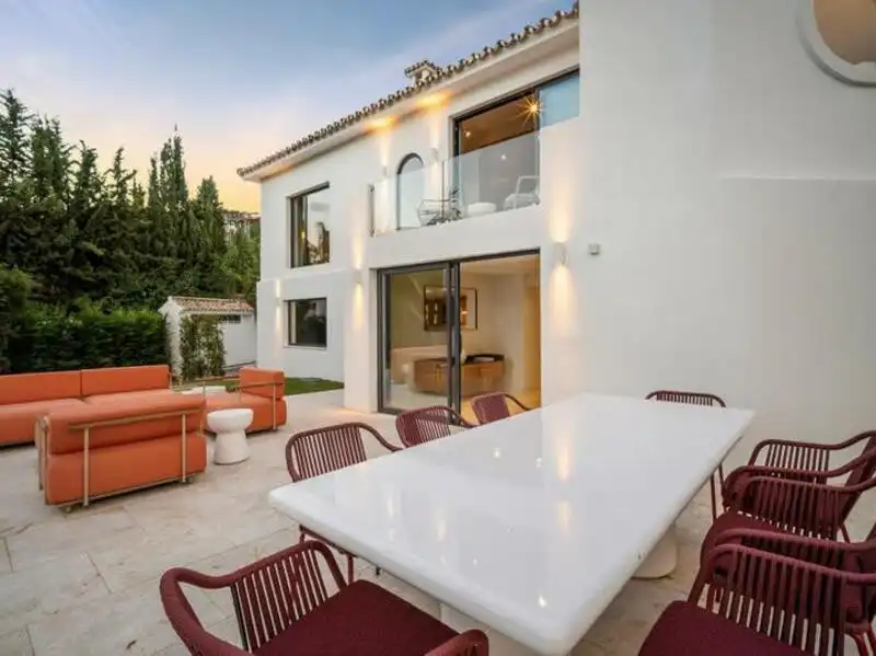 Maison avec terrasse à vendre à Nueva Andalucía, imagen 9
