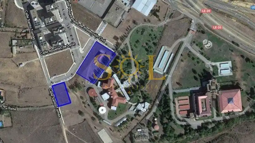 Terreny residencial en venda a Calle Santo Tomás 68, imagen 2