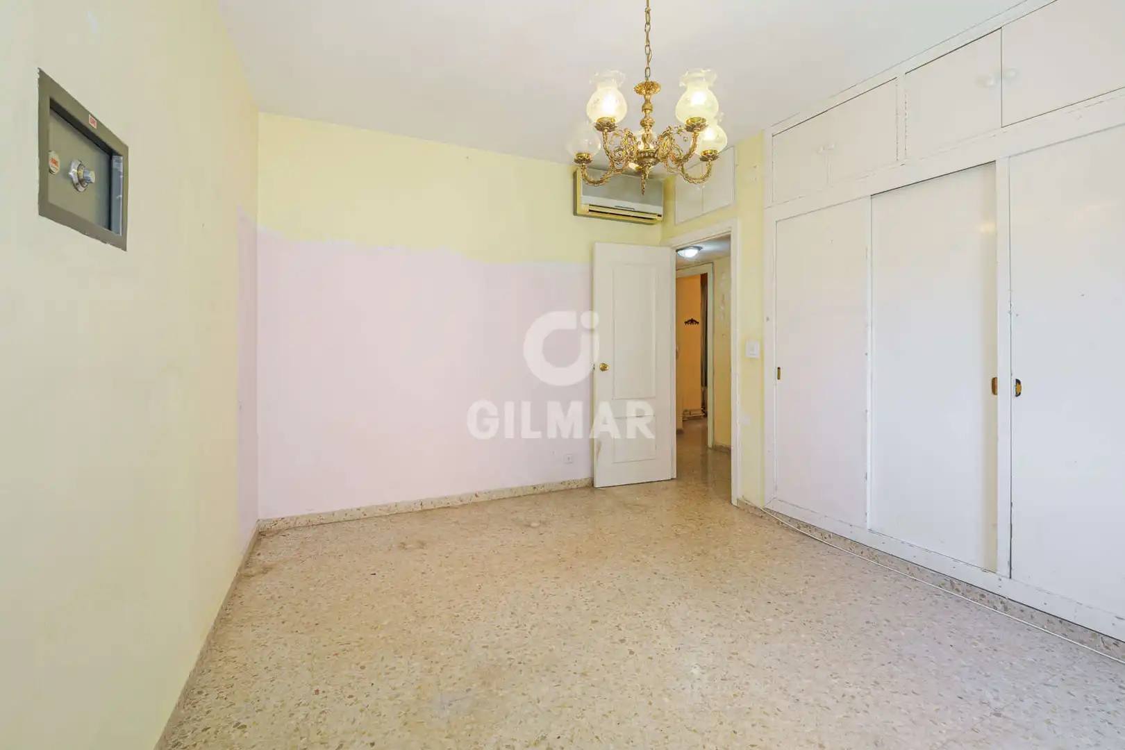 Habitación de Piso en venta en Sevilla con Calefacción y Jardín privado