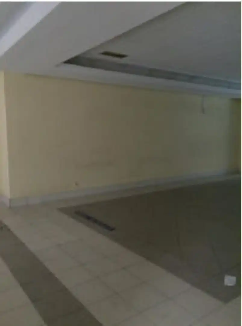 Local commercial à vendre à Íscar, imagen 4