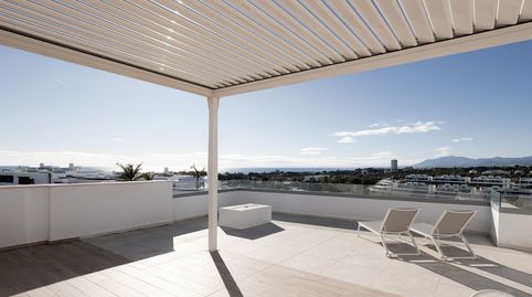 Foto 4 de Àtic en venda a Bahía de Marbella, Marbella