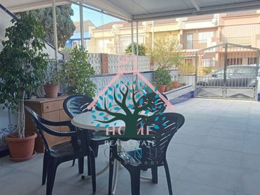 Dúplex amb balcó en venda a Calle MAR TIRRENO