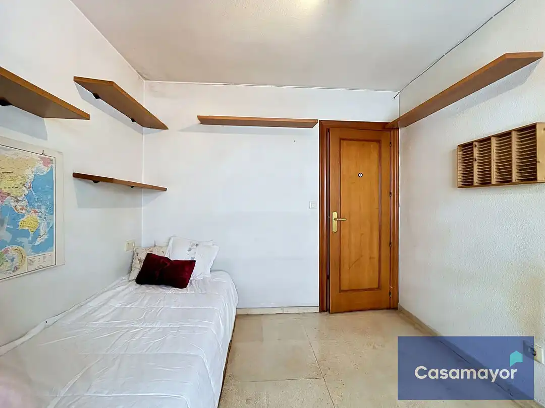 Schlafzimmer von Wohnung zum Verkauf in Alicante / Alacant mit Klimaanlage, Abstellraum und Balkon